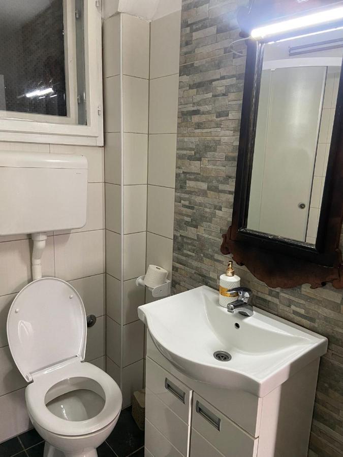 Mala Oaza Čačak Exterior foto